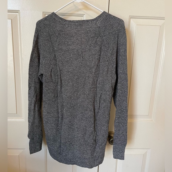 Gap Sweater - Picture 2 of 4